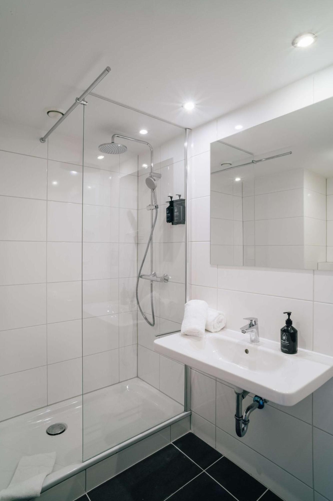 Pentahotel BRE Exteriör bild